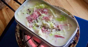 春キャベツとベーコンの豆腐コンソメスープ