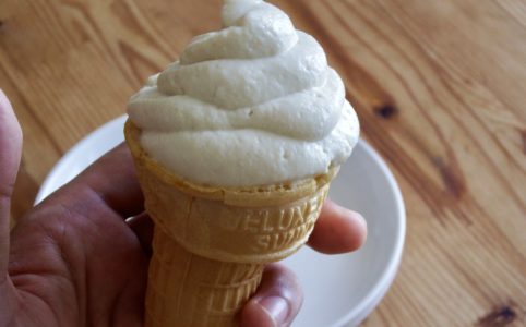 豆腐ソフトクリーム